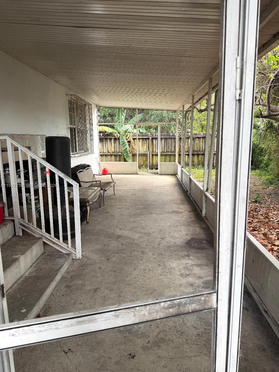 BROADMOOR MANOR - Residential