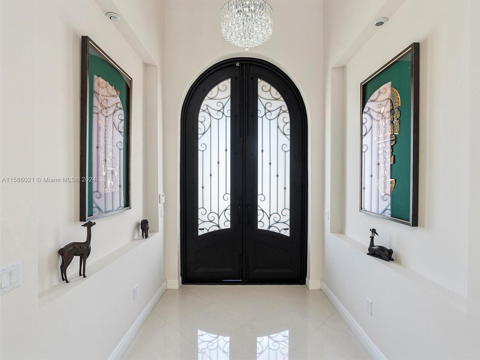 CHARLESTON OAKS - Residential