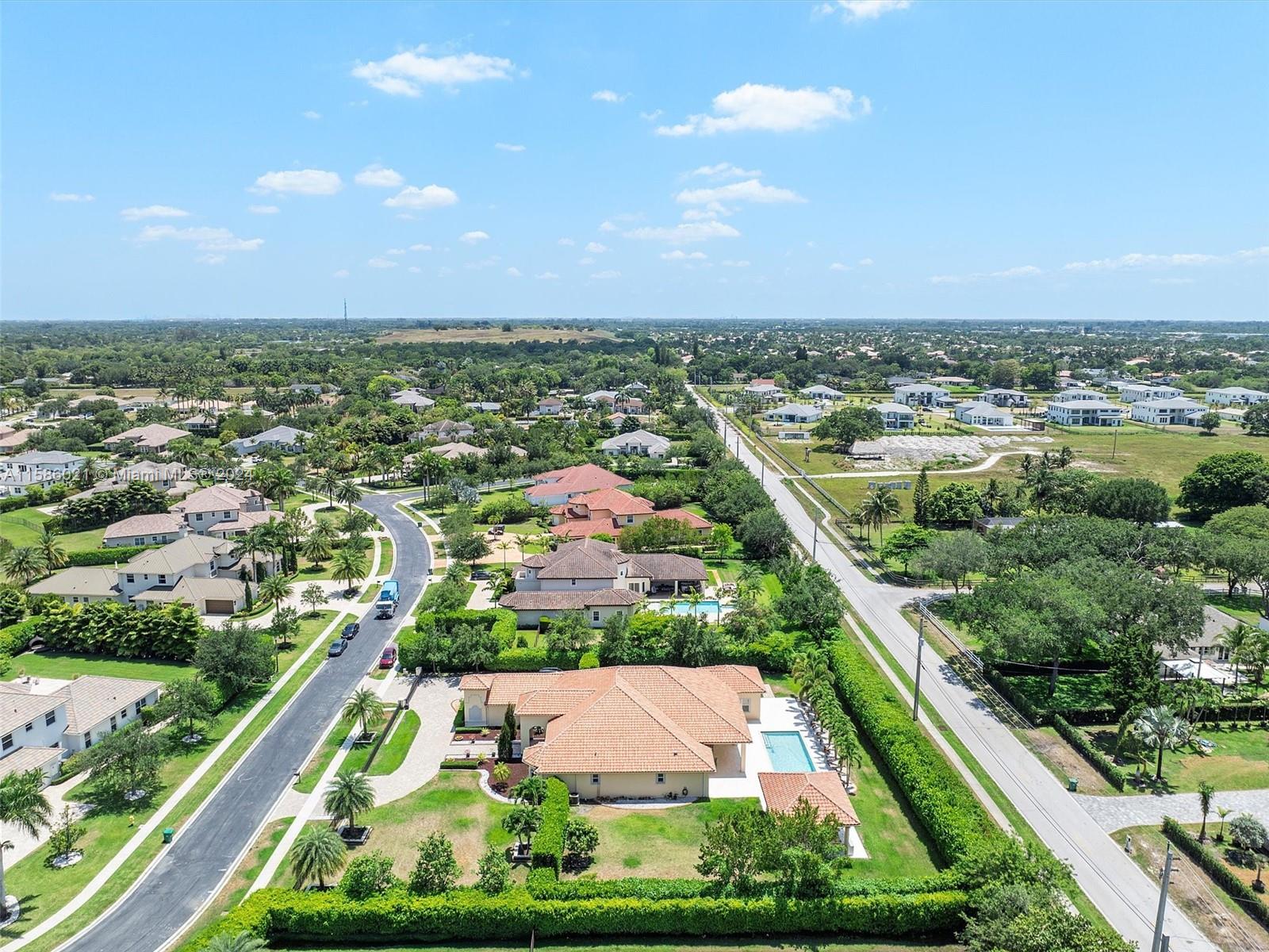 CHARLESTON OAKS - Residential