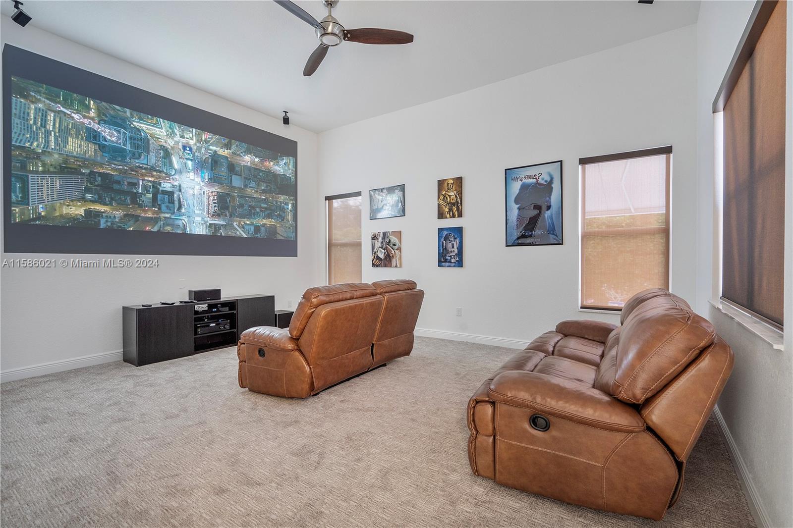 CHARLESTON OAKS - Residential