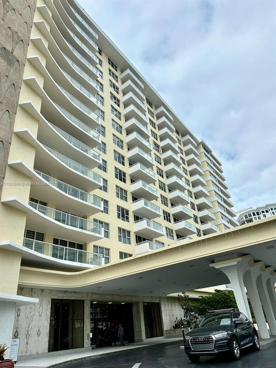 Property for Sale at 5600 Collins Ave 10K, Miami Beach, Miami-Dade County, Florida - Bedrooms: 2 
Bathrooms: 2  - $645,000