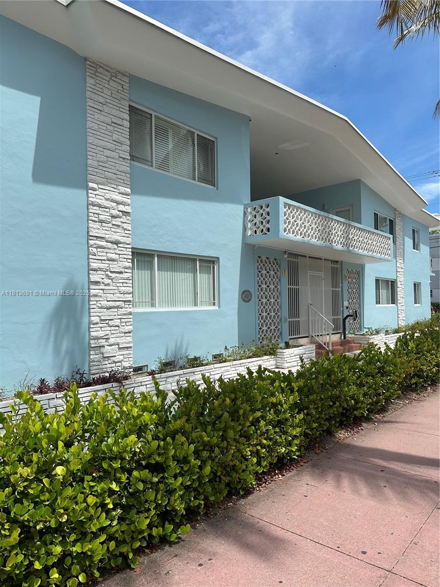 HARBOR BY THE SEA CO-OP - Residential Lease
