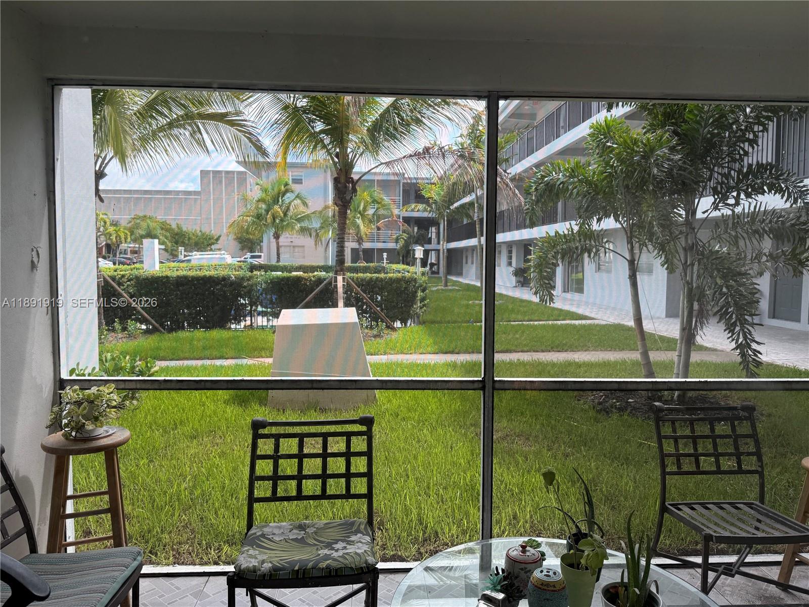 L'SOLEI AT HALLANDALE BEAC - Residential