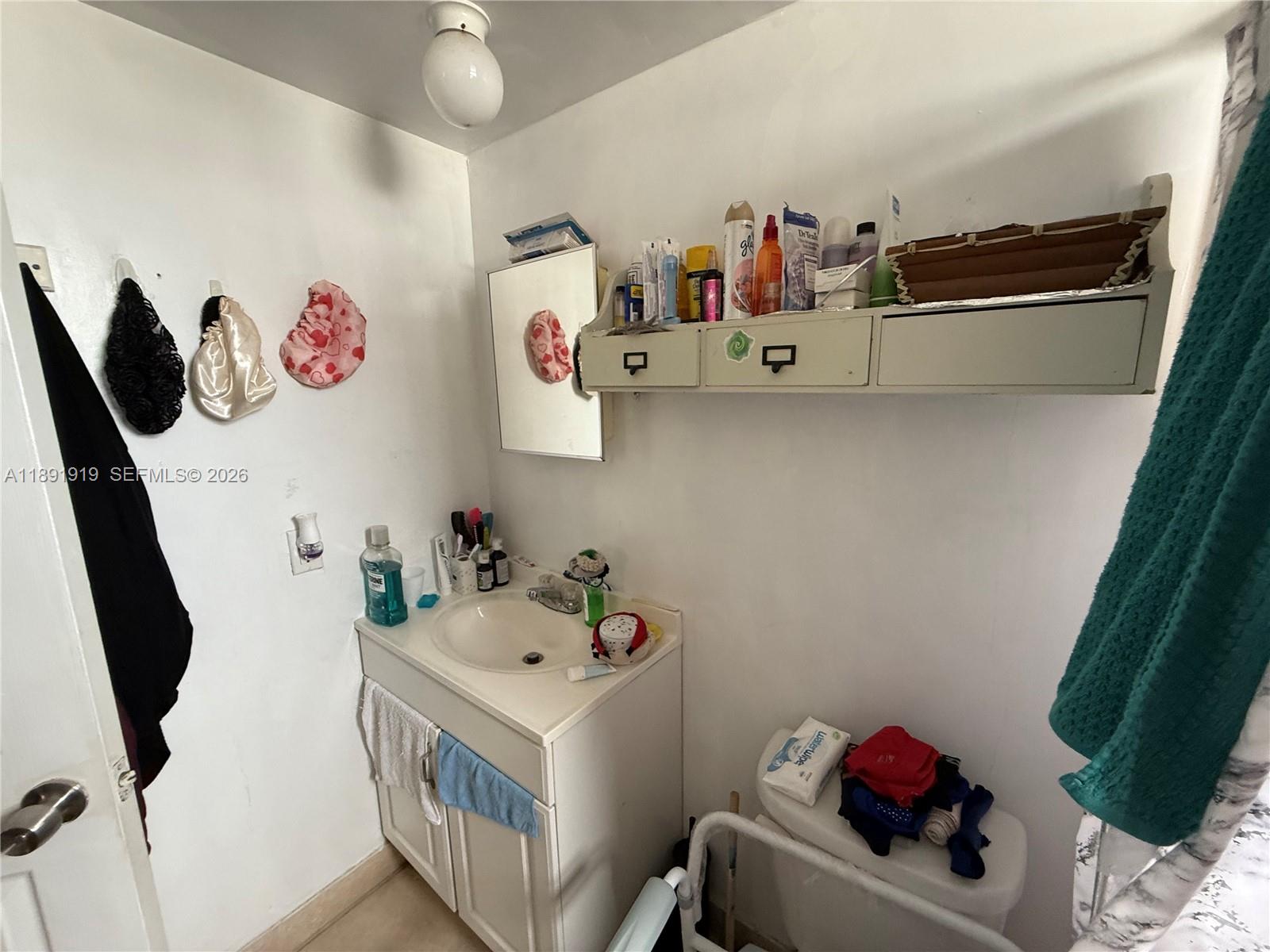 L'SOLEI AT HALLANDALE BEAC - Residential