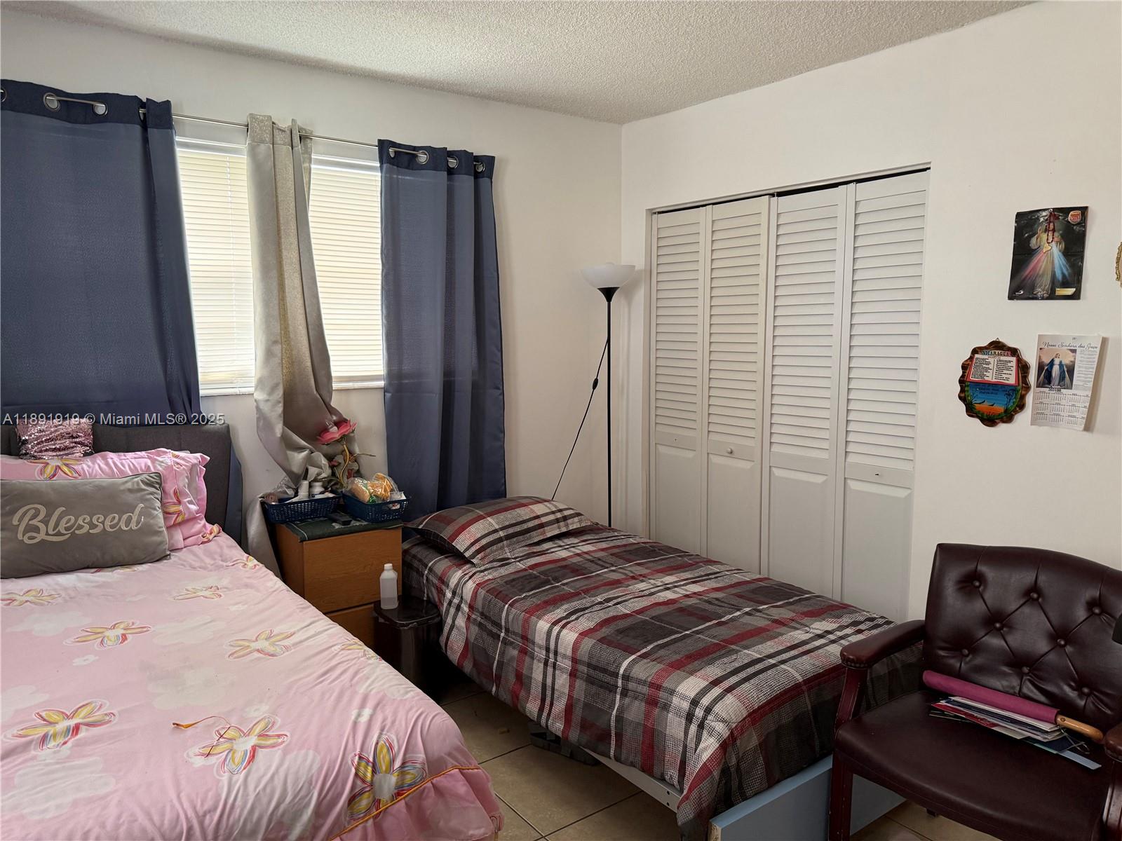 L'SOLEI AT HALLANDALE BEAC - Residential