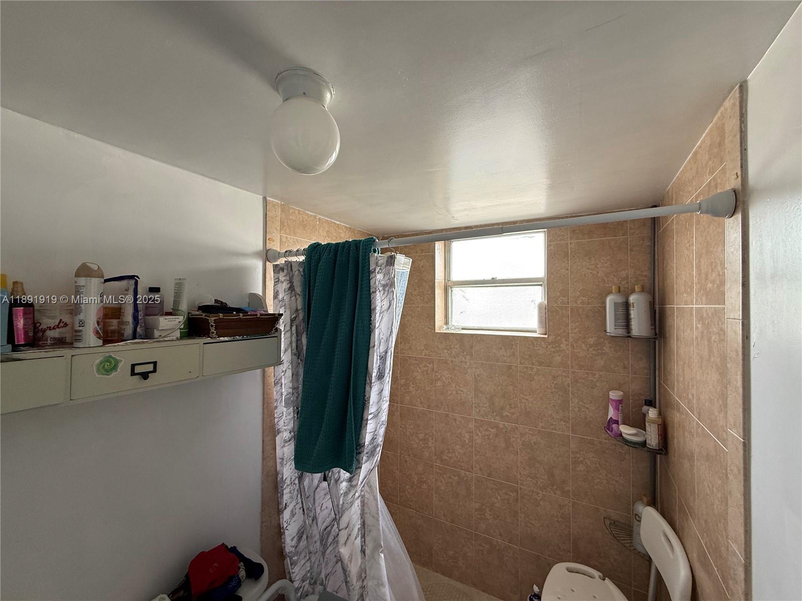L'SOLEI AT HALLANDALE BEAC - Residential