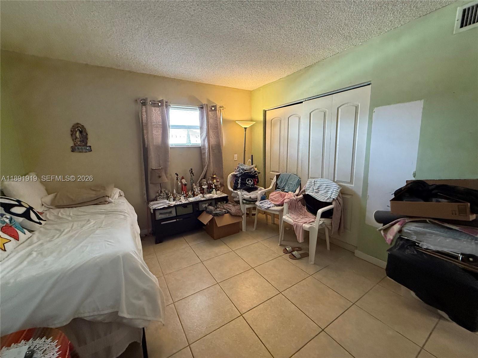 L'SOLEI AT HALLANDALE BEAC - Residential