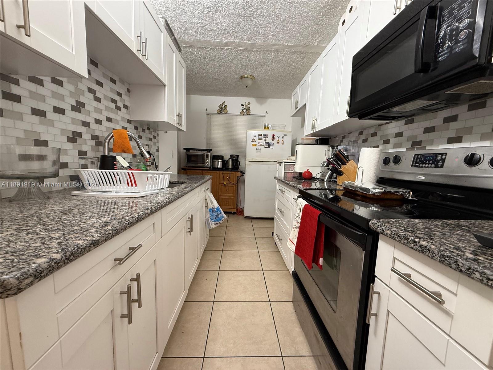 L'SOLEI AT HALLANDALE BEAC - Residential