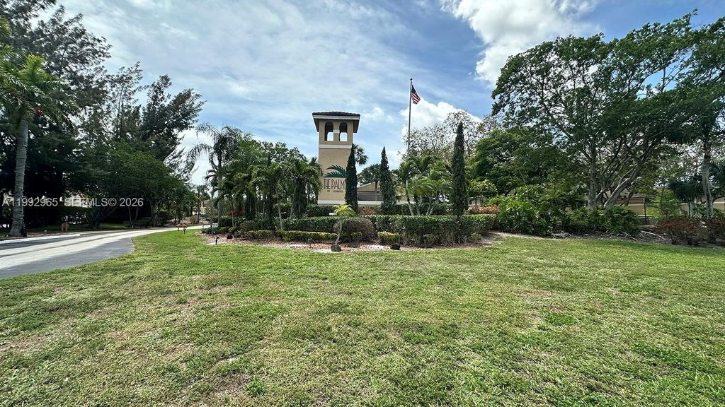 Photo of 450 W Palm Cir W #207, Pembroke Pines, FL 33025 (MLS # A11992965)