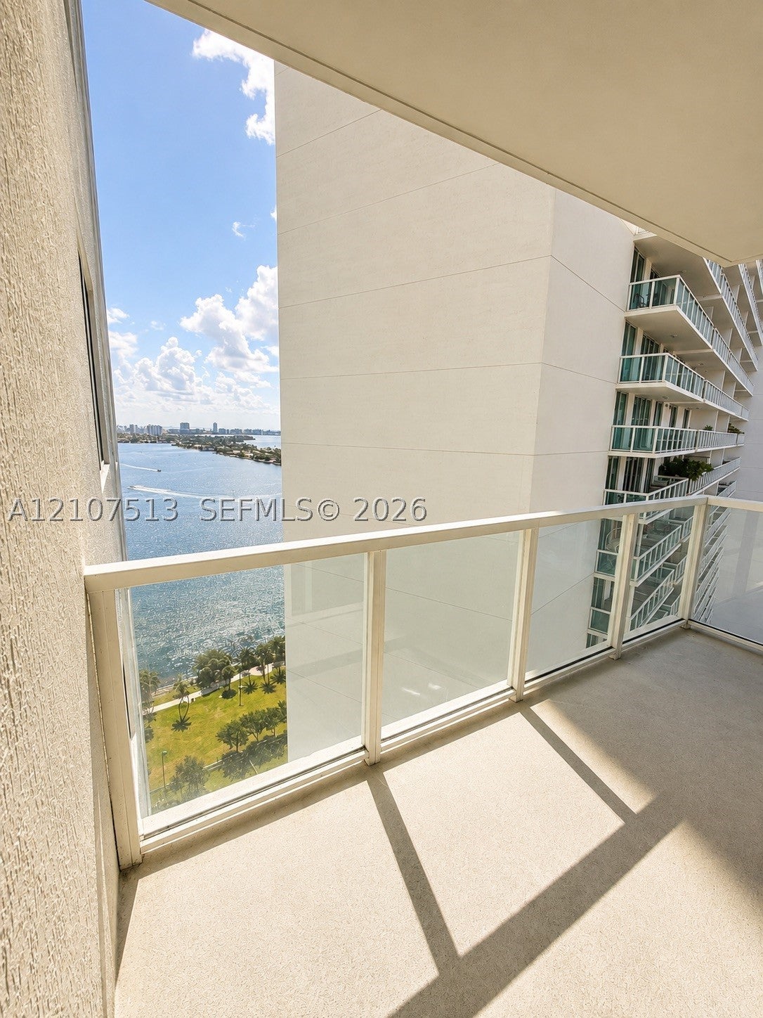 1900 N Bayshore Dr 3005