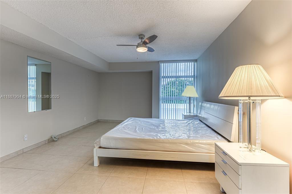 RENAISSANCE OF POMPANO BE - Residential