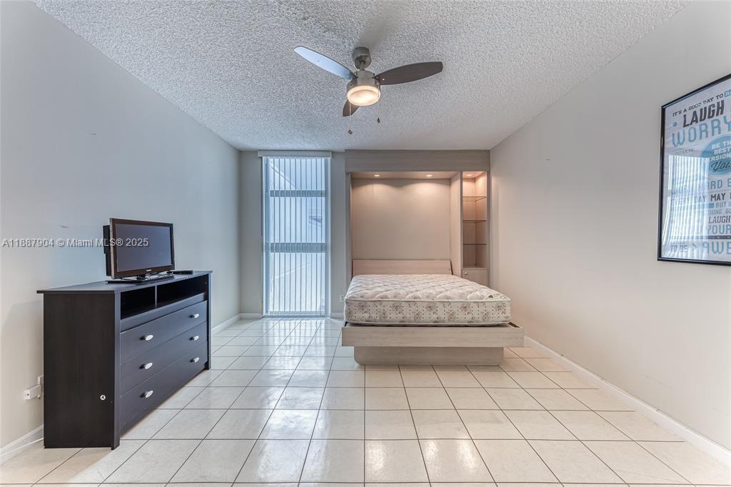 RENAISSANCE OF POMPANO BE - Residential
