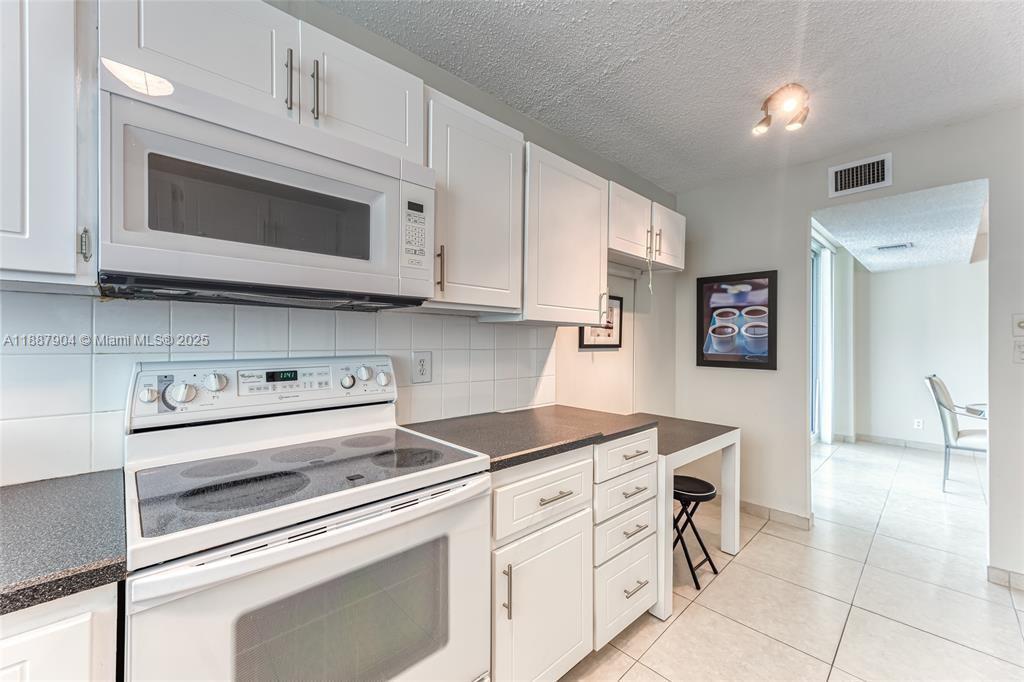 RENAISSANCE OF POMPANO BE - Residential