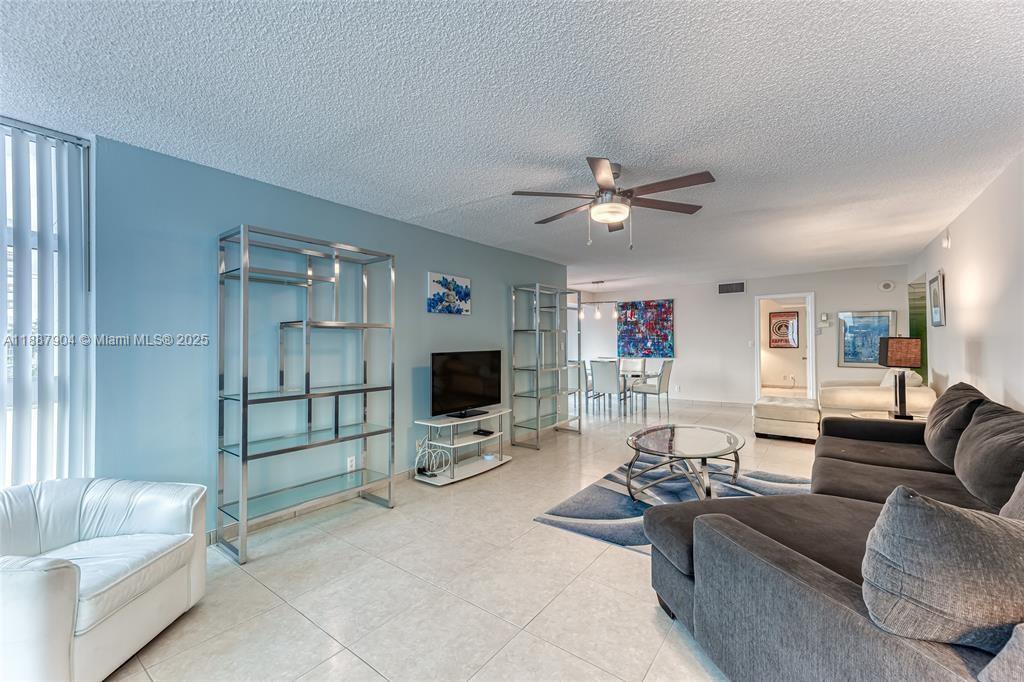 RENAISSANCE OF POMPANO BE - Residential