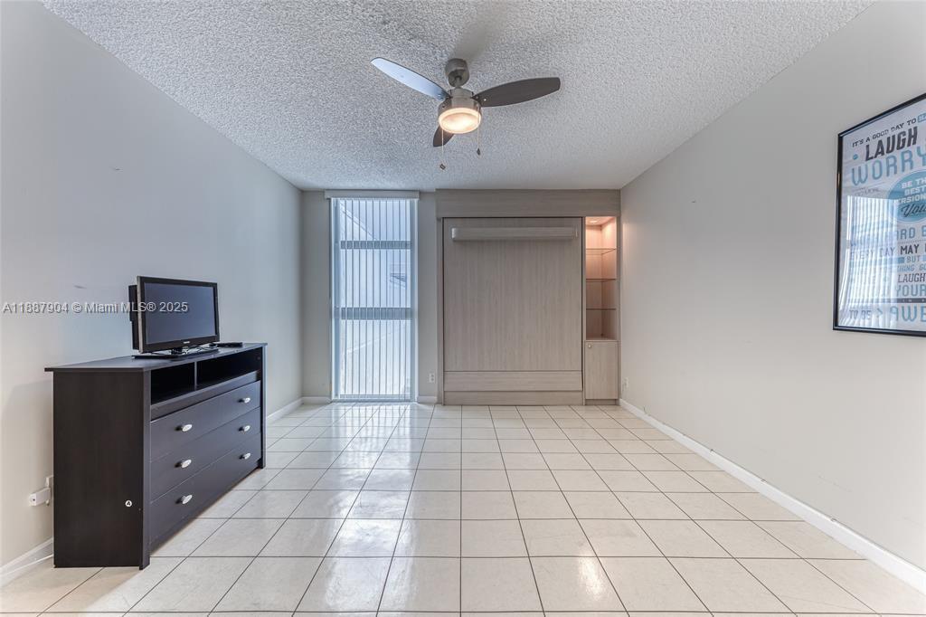RENAISSANCE OF POMPANO BE - Residential