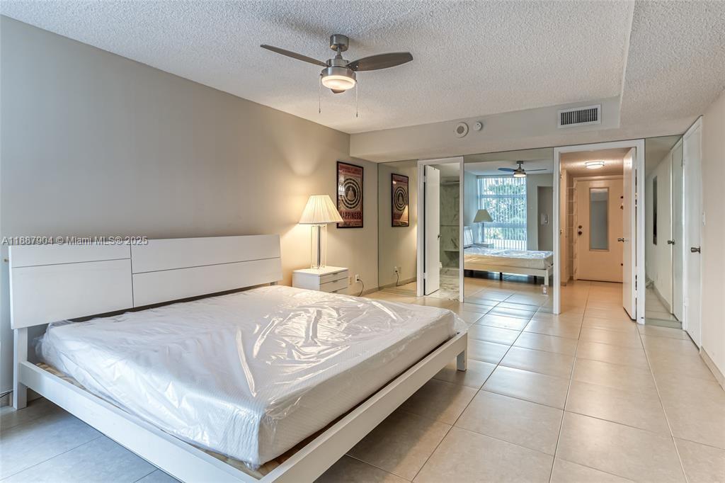 RENAISSANCE OF POMPANO BE - Residential