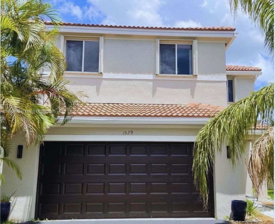 Gorgeous 4-bedroom lakefront single-family home in desirable Weston. Spacious open floor plan with stunning lake views filling every room with natural light. The modern kitchen features stainless steel appliances and ample storage, including a large walk-in closet. Enjoy beautiful tile, laminate, and carpet flooring throughout.

Located within top-rated A+ school zones including Gator Run, Falcon Cove, and Cypress Bay, this home offers easy access to major highways and popular shopping centers. Community amenities include a sparkling pool and playground — perfect for family fun.

Experience spectacular sunsets from your backyard oasis. HOA approval required (3-4 weeks). Don’t miss this opportunity to live in one of Weston’s most sought-after neighborhoods!