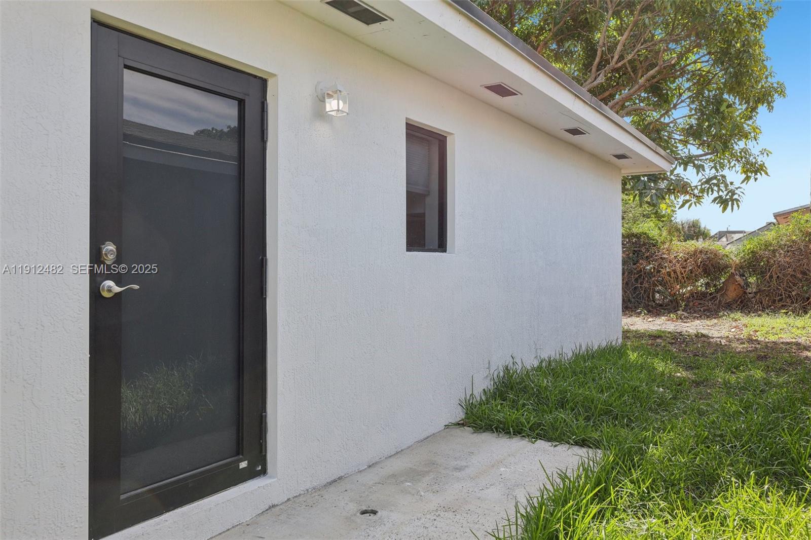 SOUTHLAND PINES - Residential Lease