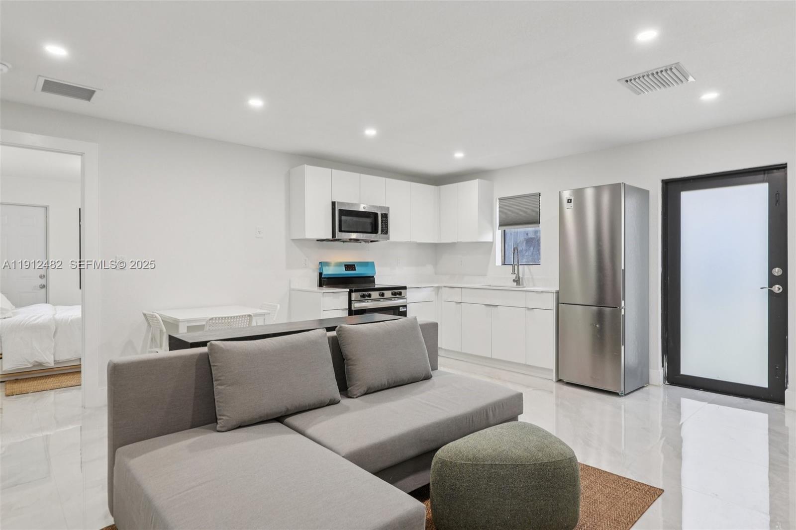 SOUTHLAND PINES - Residential Lease