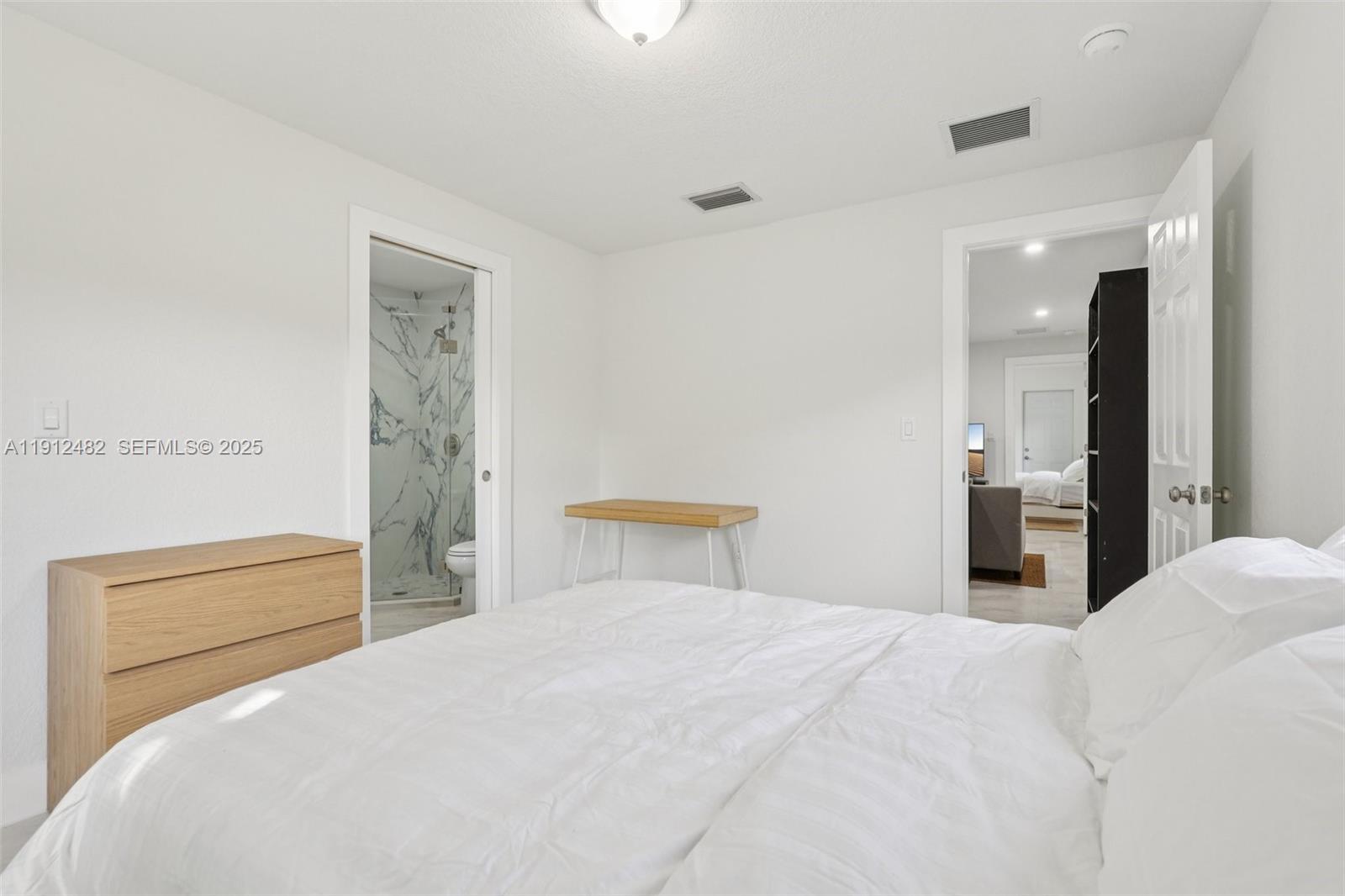 SOUTHLAND PINES - Residential Lease