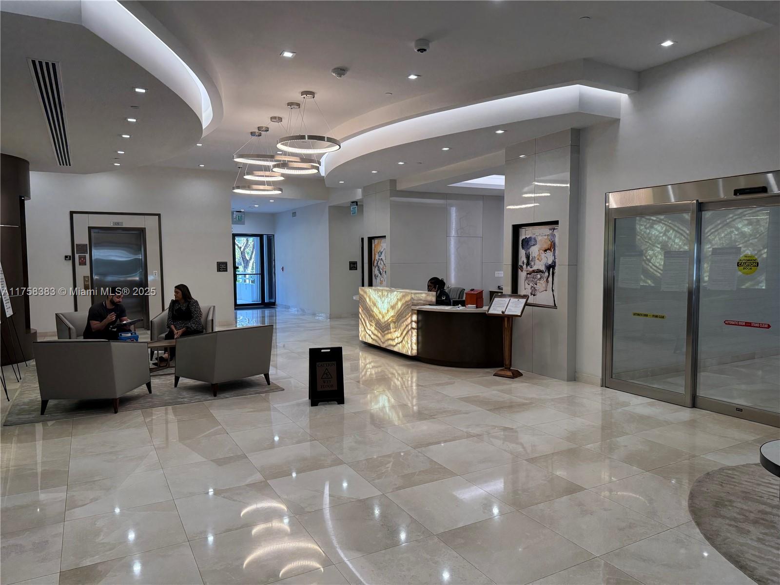 DELVISTA TOWERS CONDO - Residential