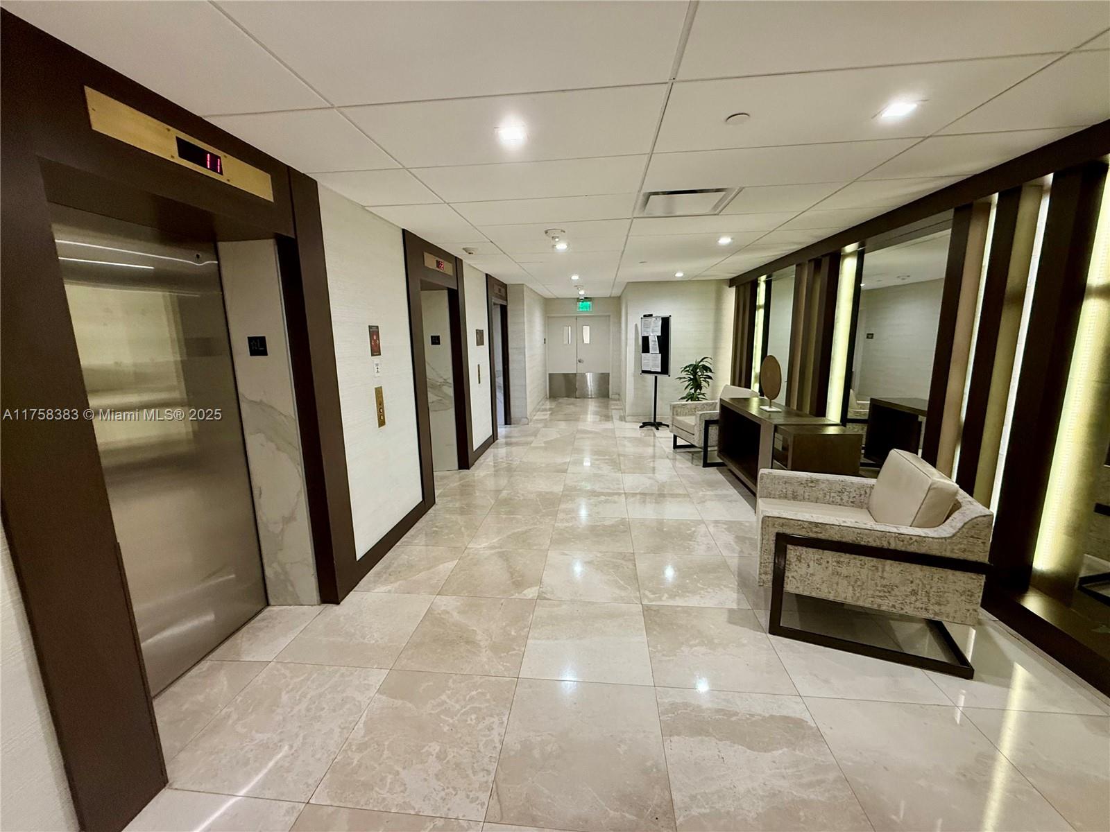 DELVISTA TOWERS CONDO - Residential