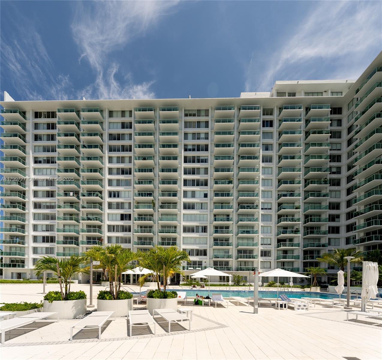 MIRADOR 1000 CONDO - Residential