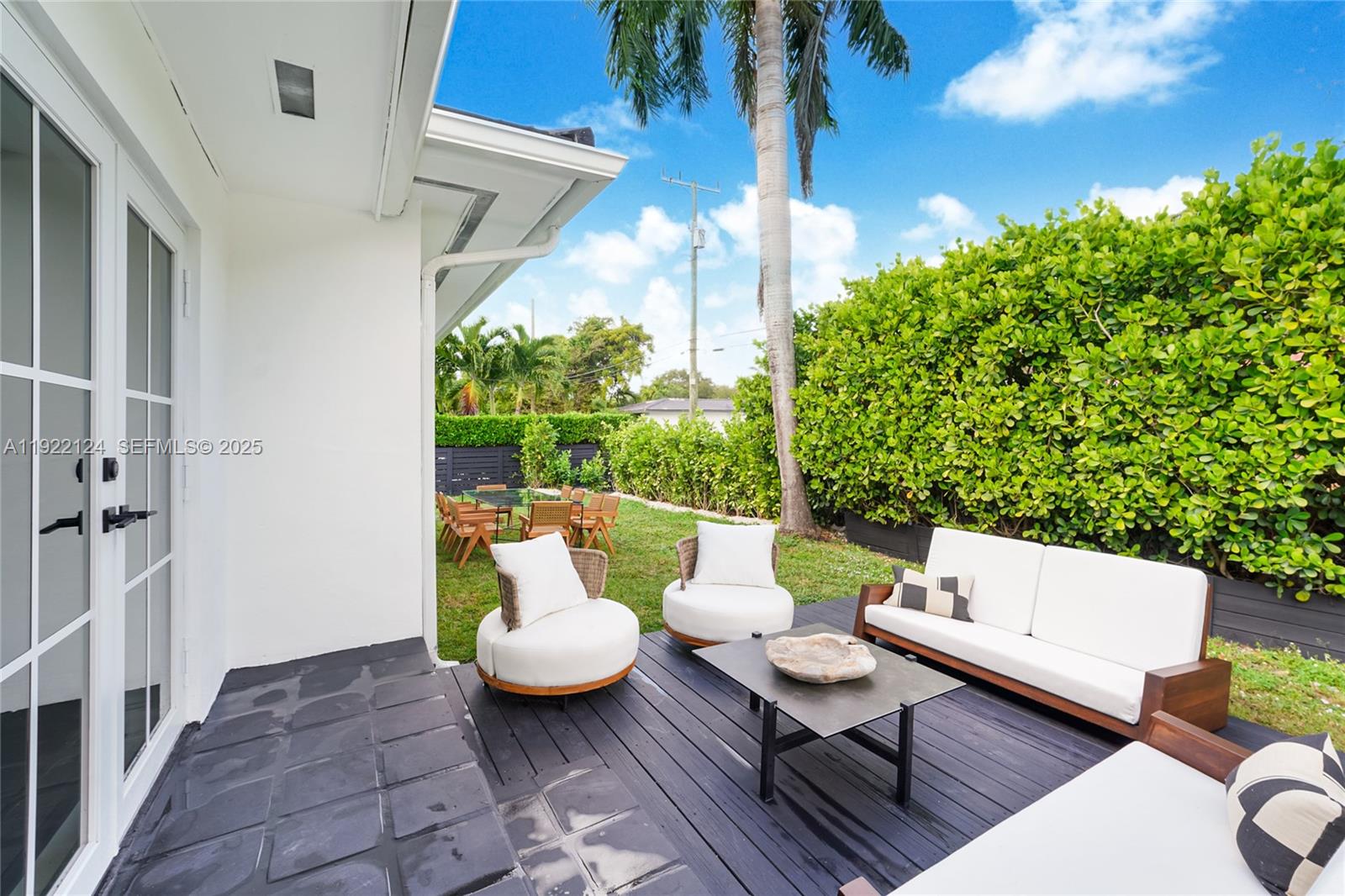 COLLEGE HEIGHTS - Residential