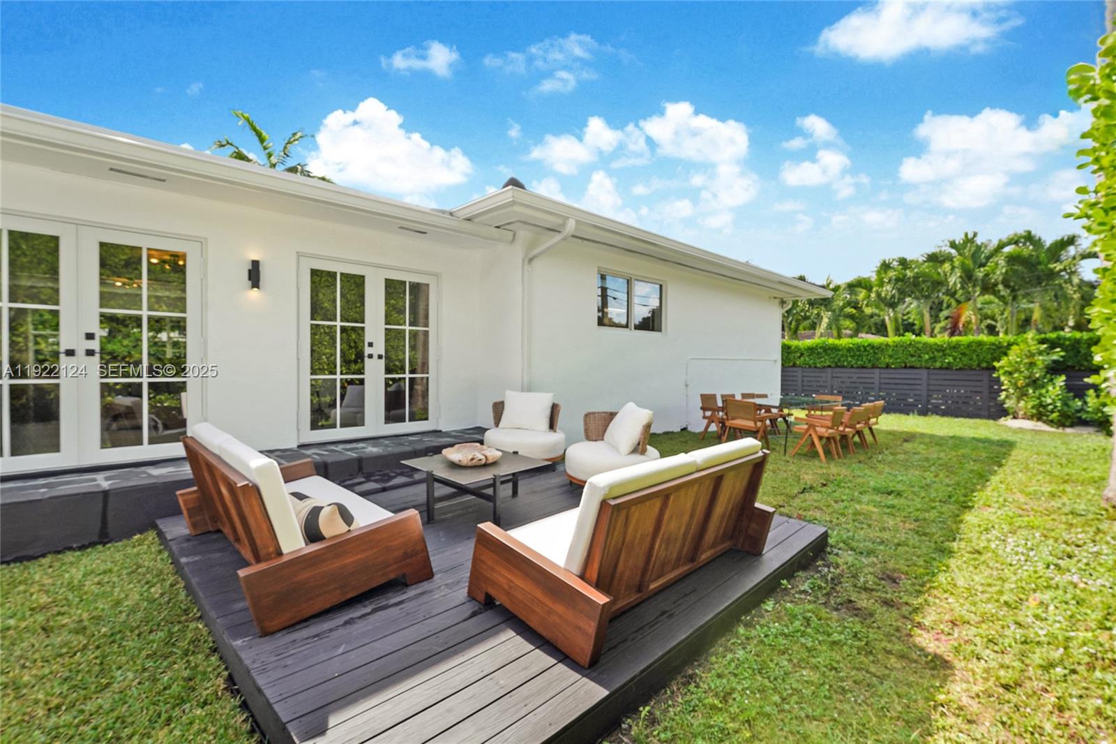 COLLEGE HEIGHTS - Residential