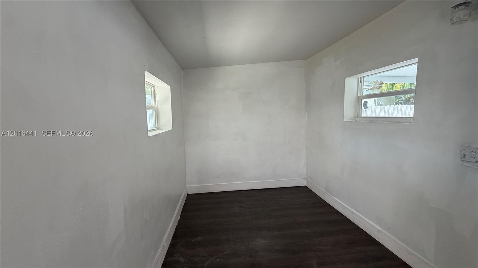MAGNOLIA GARDENS CONSOLID - Residential Lease