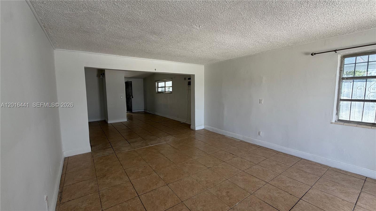 MAGNOLIA GARDENS CONSOLID - Residential Lease