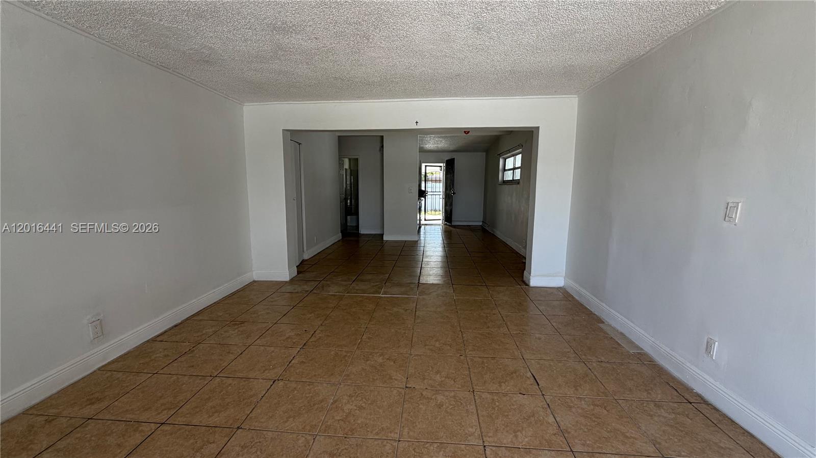 MAGNOLIA GARDENS CONSOLID - Residential Lease