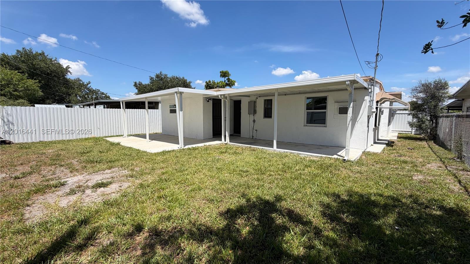 MAGNOLIA GARDENS CONSOLID - Residential Lease