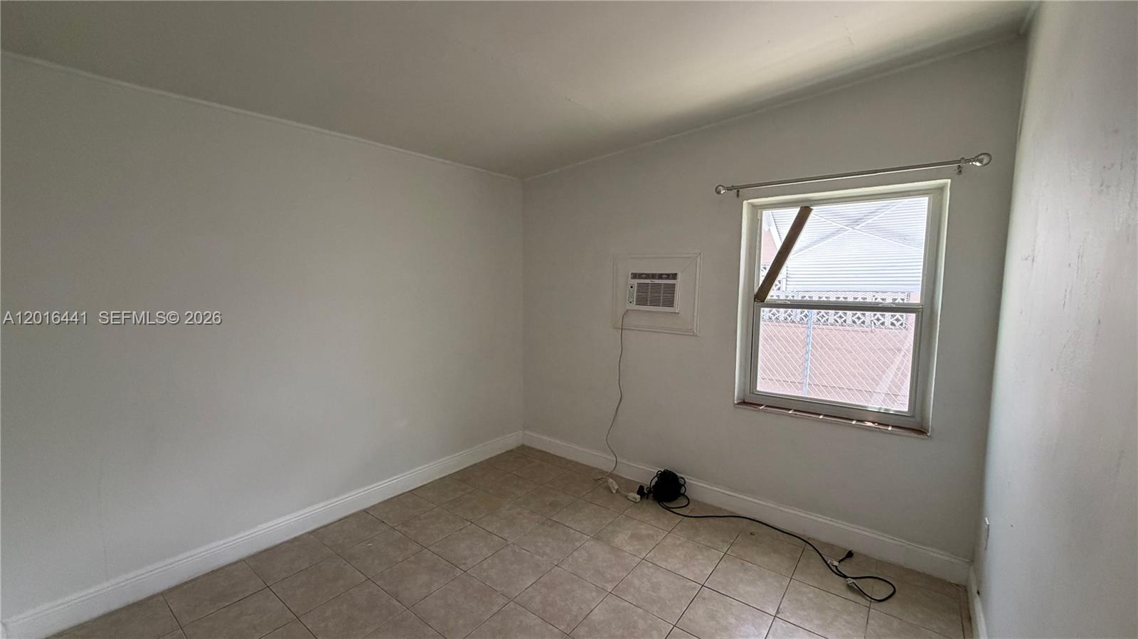 MAGNOLIA GARDENS CONSOLID - Residential Lease