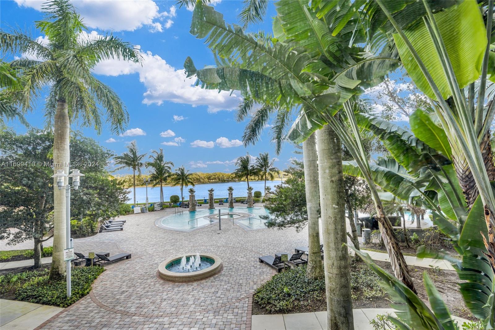 TAO SAWGRASS CONDOMINIUM - Residential