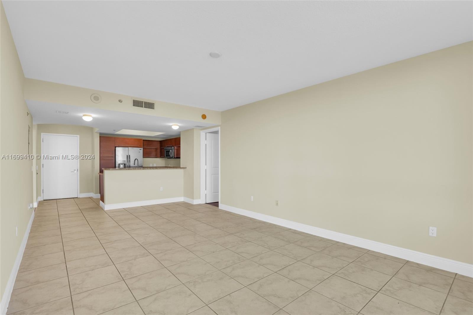 TAO SAWGRASS CONDOMINIUM - Residential