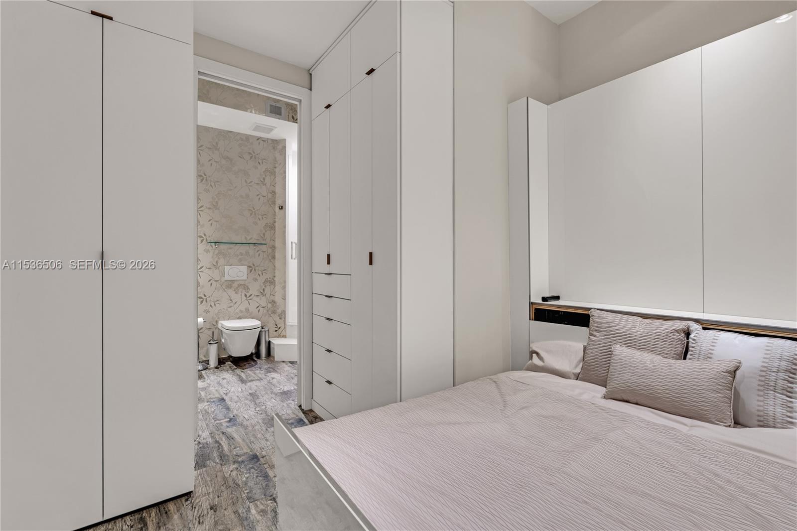 ASIA CONDO - Residential