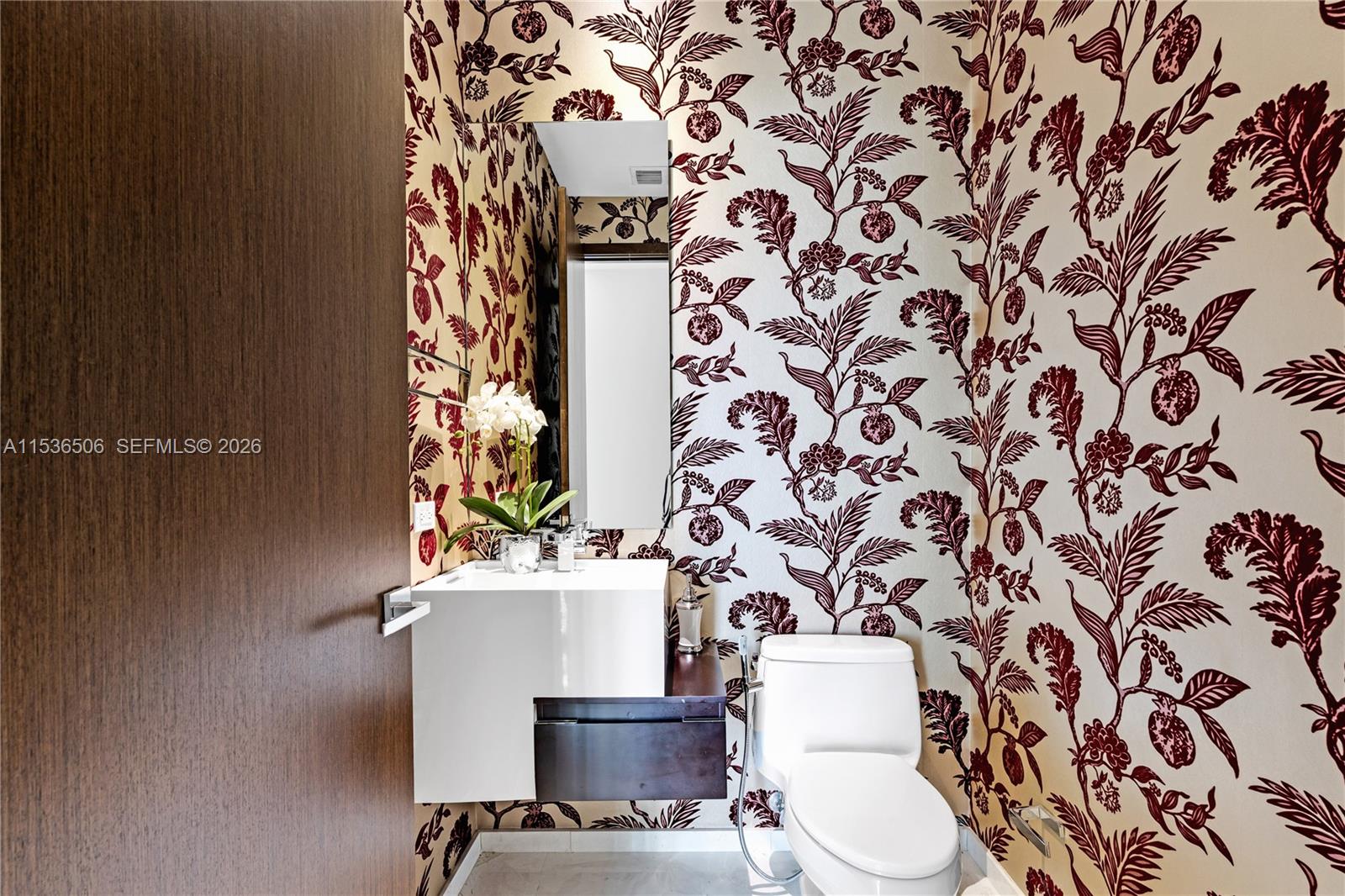 ASIA CONDO - Residential