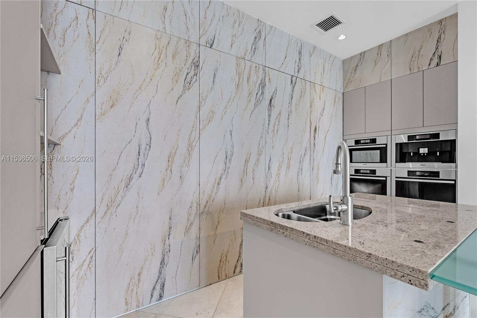 ASIA CONDO - Residential