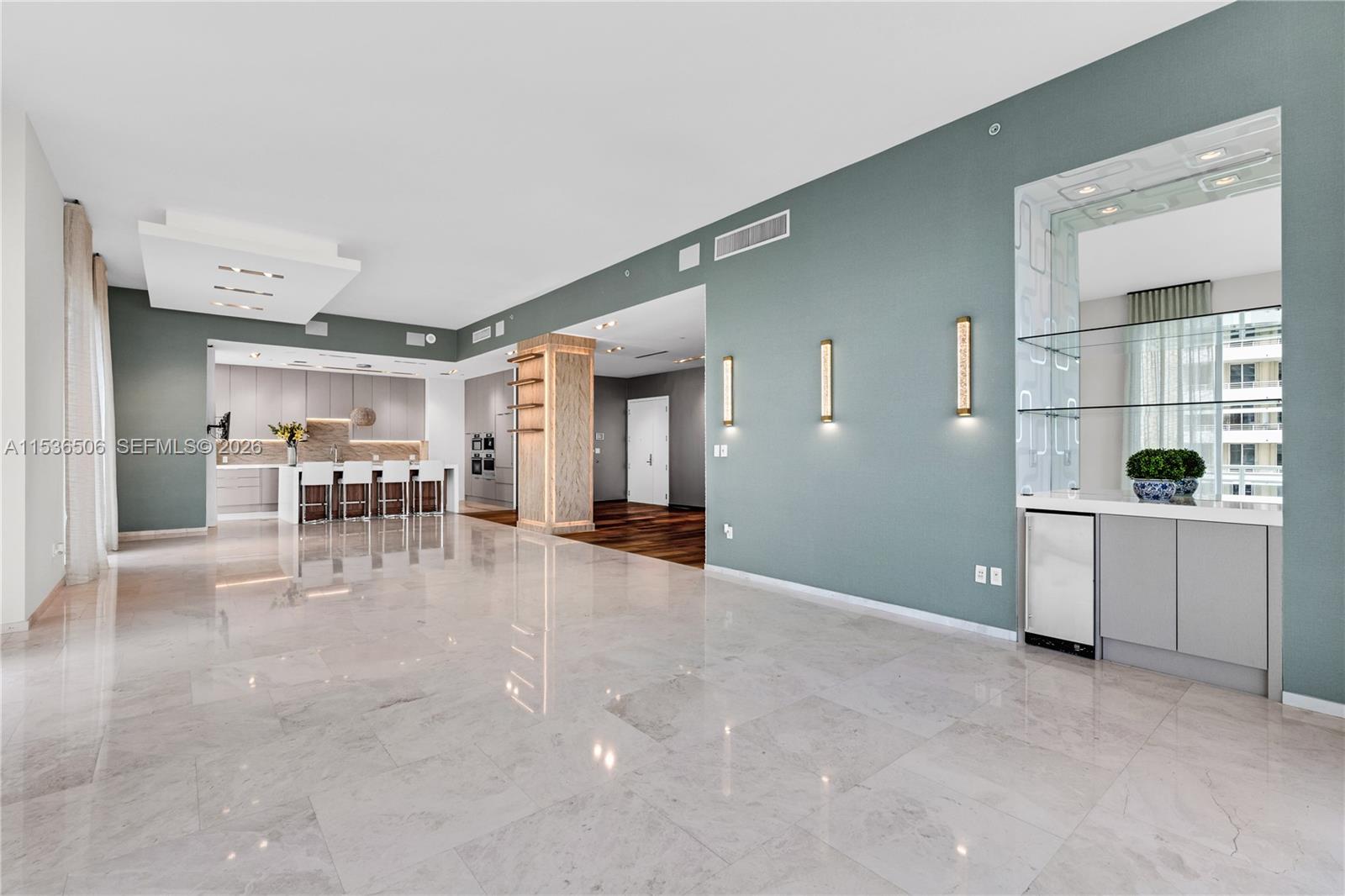 ASIA CONDO - Residential