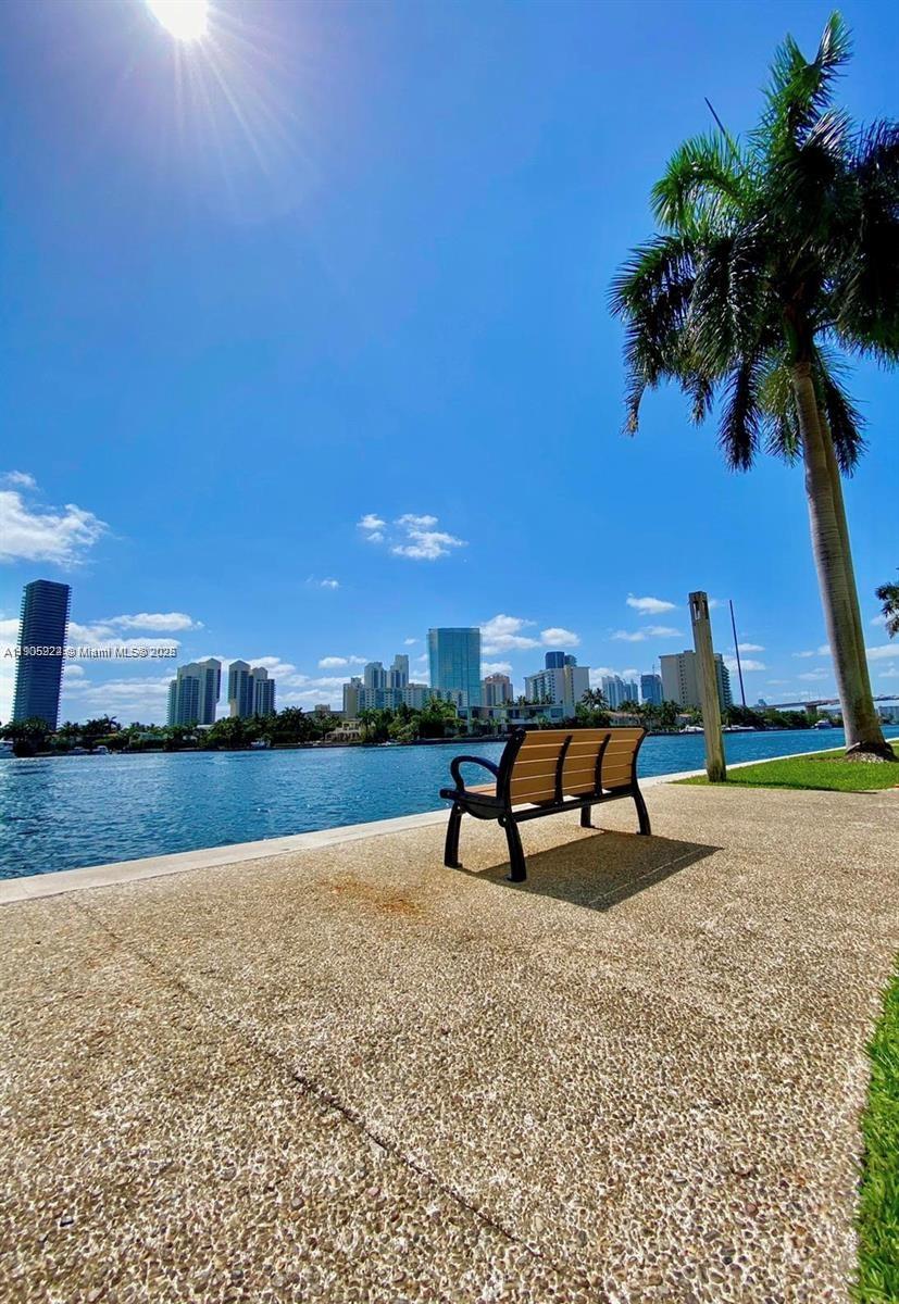 TURNBERRY ISLE CONDO - Residential