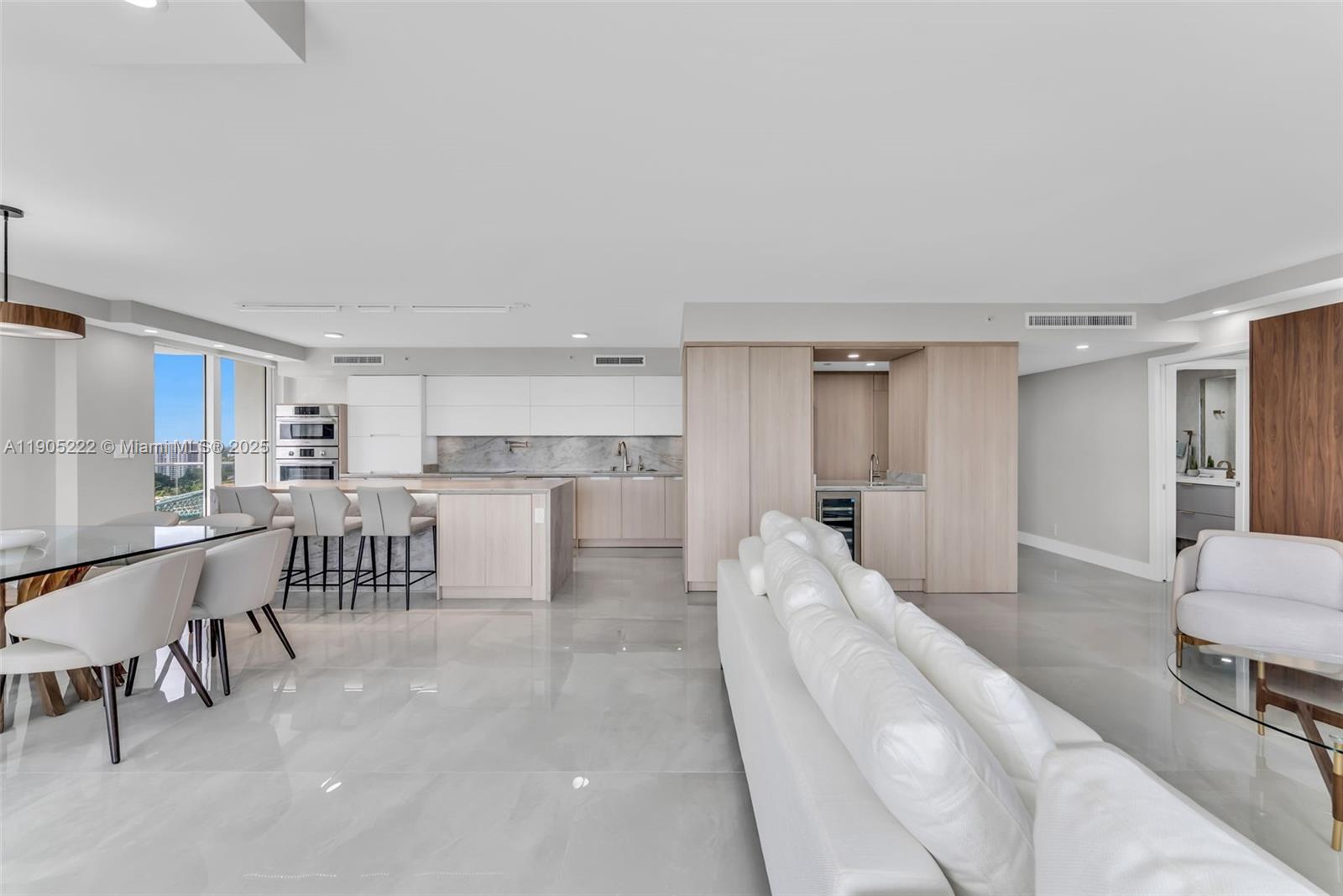 TURNBERRY ISLE CONDO - Residential