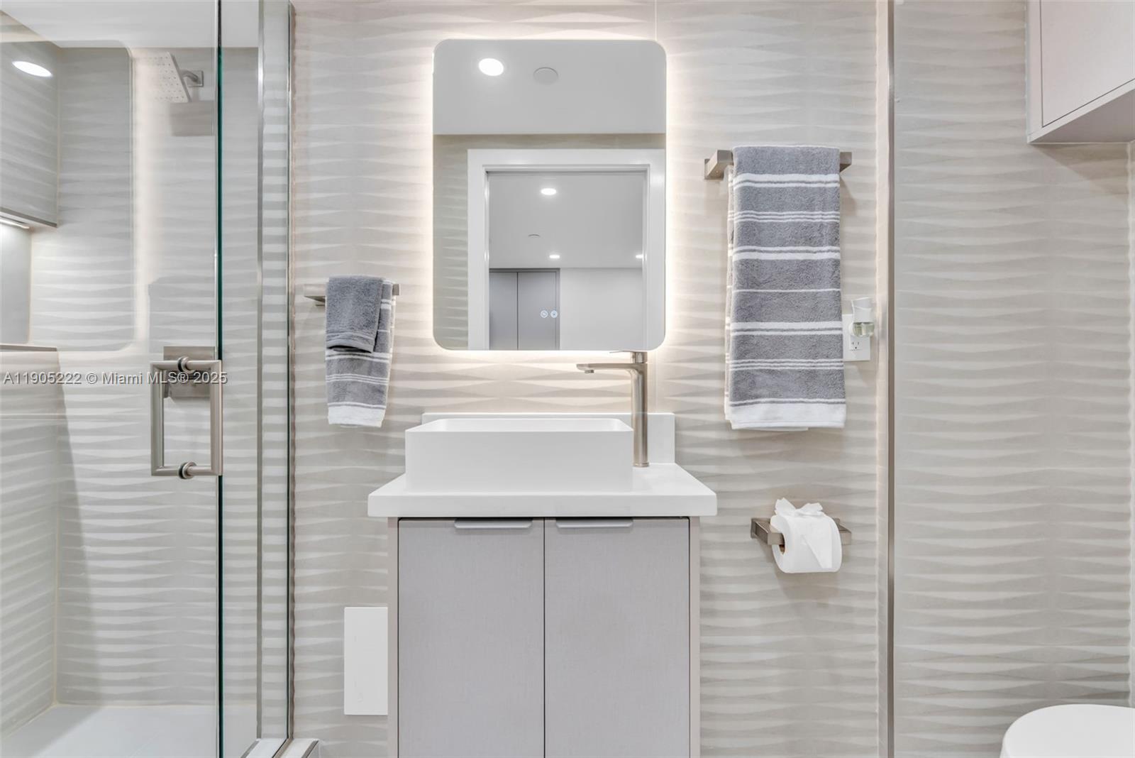 TURNBERRY ISLE CONDO - Residential