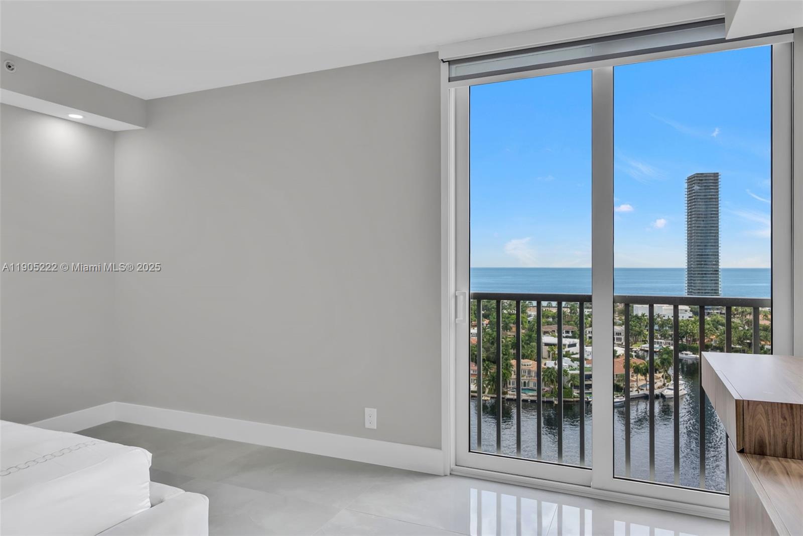 TURNBERRY ISLE CONDO - Residential