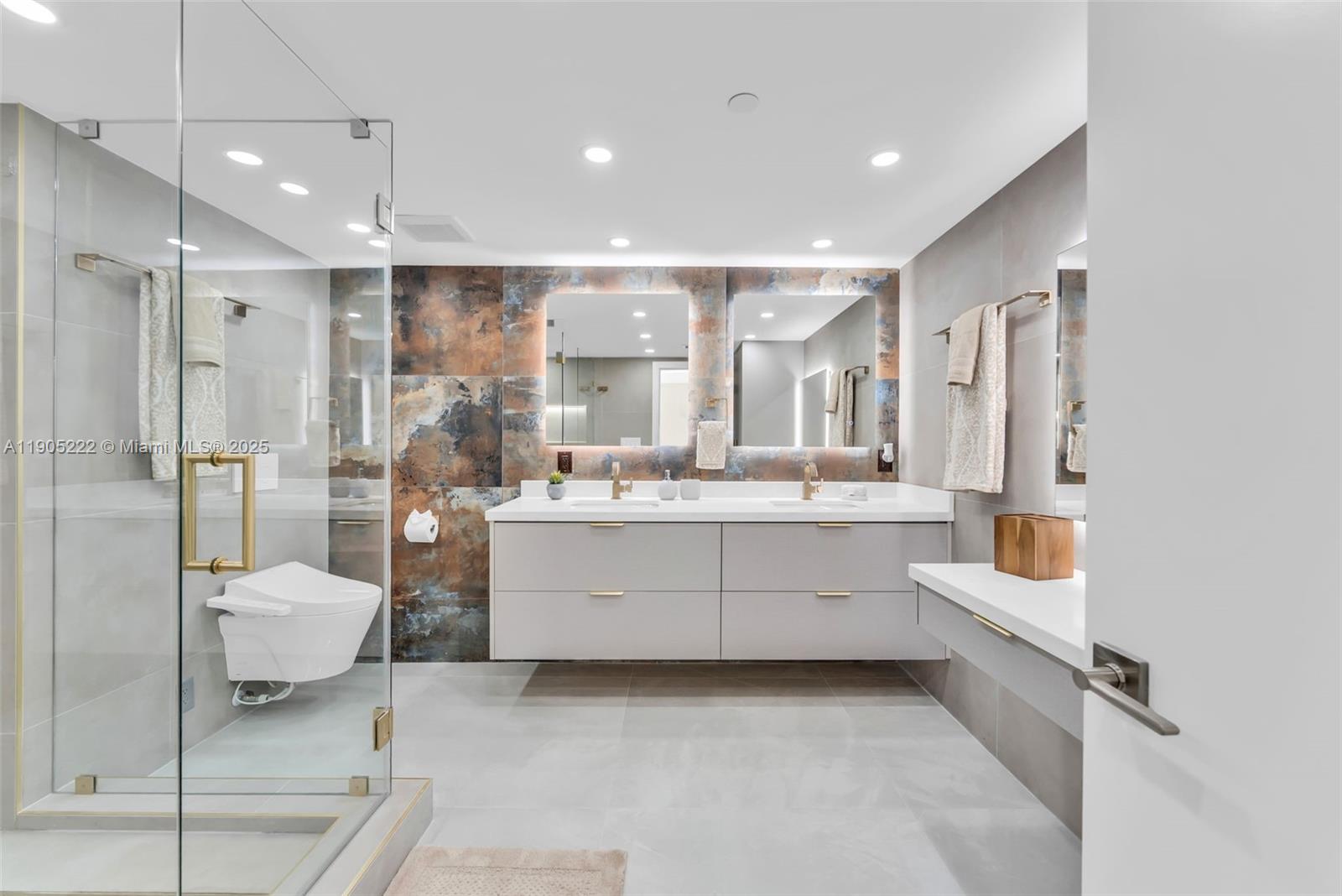 TURNBERRY ISLE CONDO - Residential