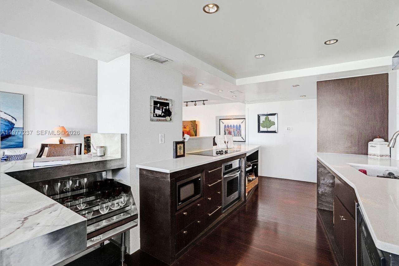 SEACOAST 5700 CONDO - Residential