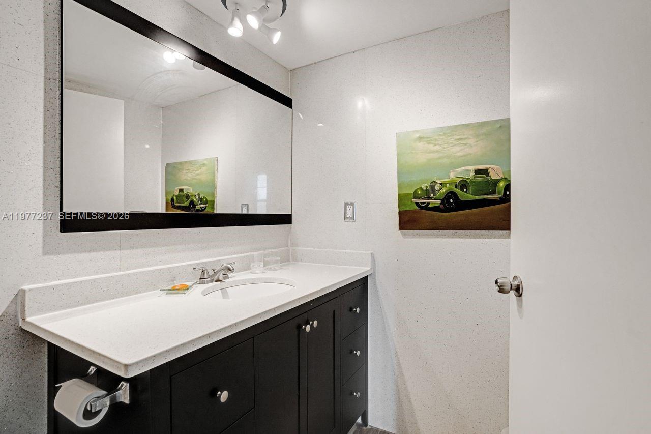 SEACOAST 5700 CONDO - Residential