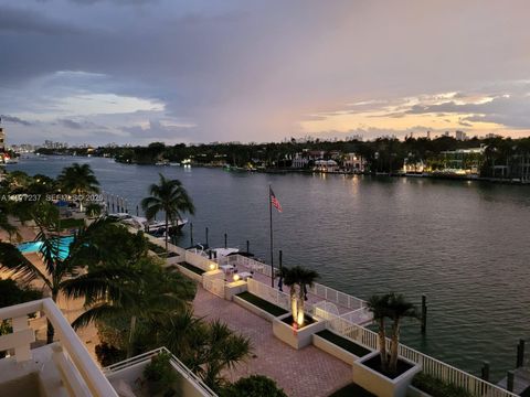 Tiny photo for 5700 Collins Ave #5L, Miami Beach, FL 33140 (MLS # A11977237)