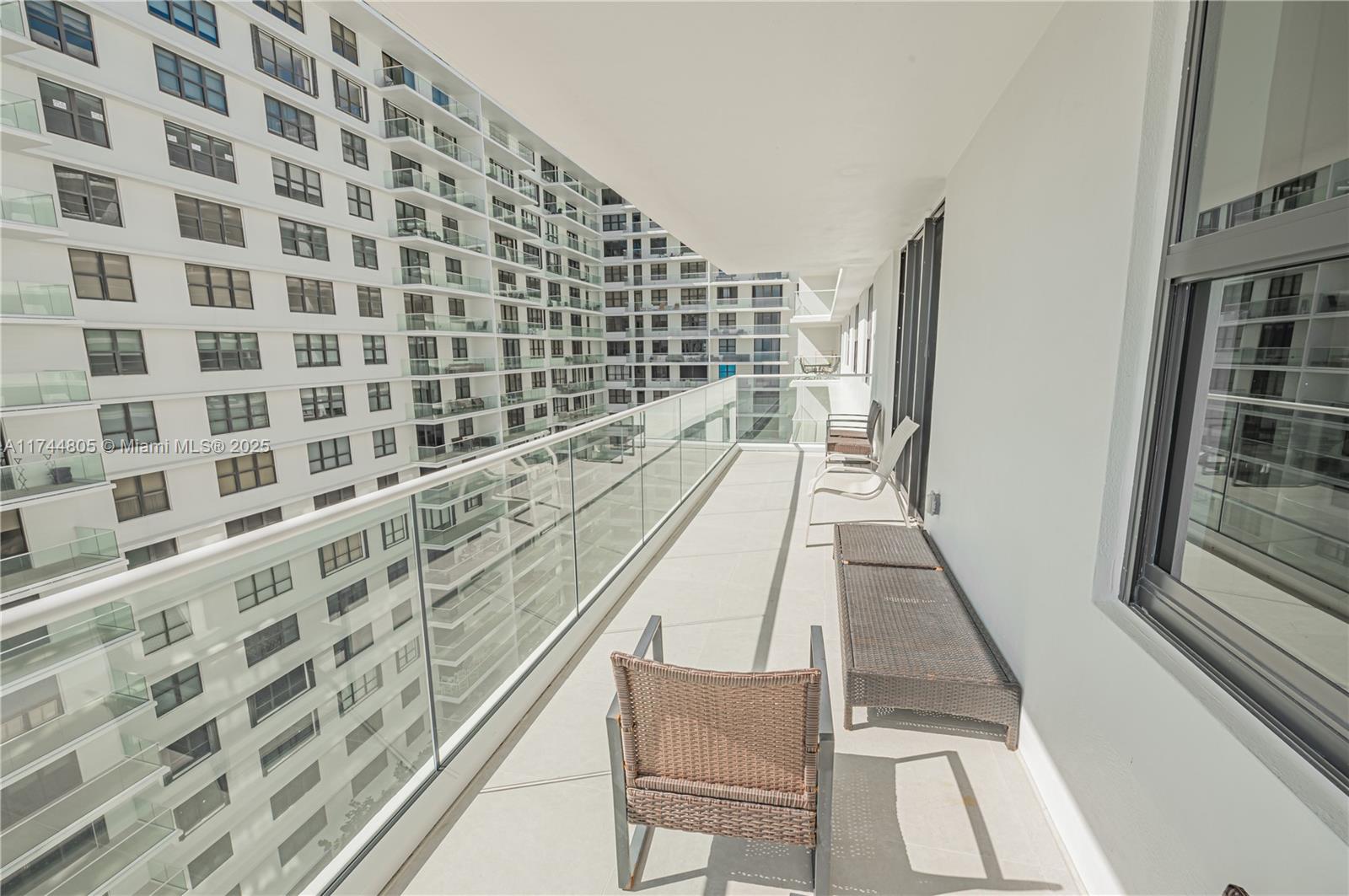 9801 Collins Ave 14D