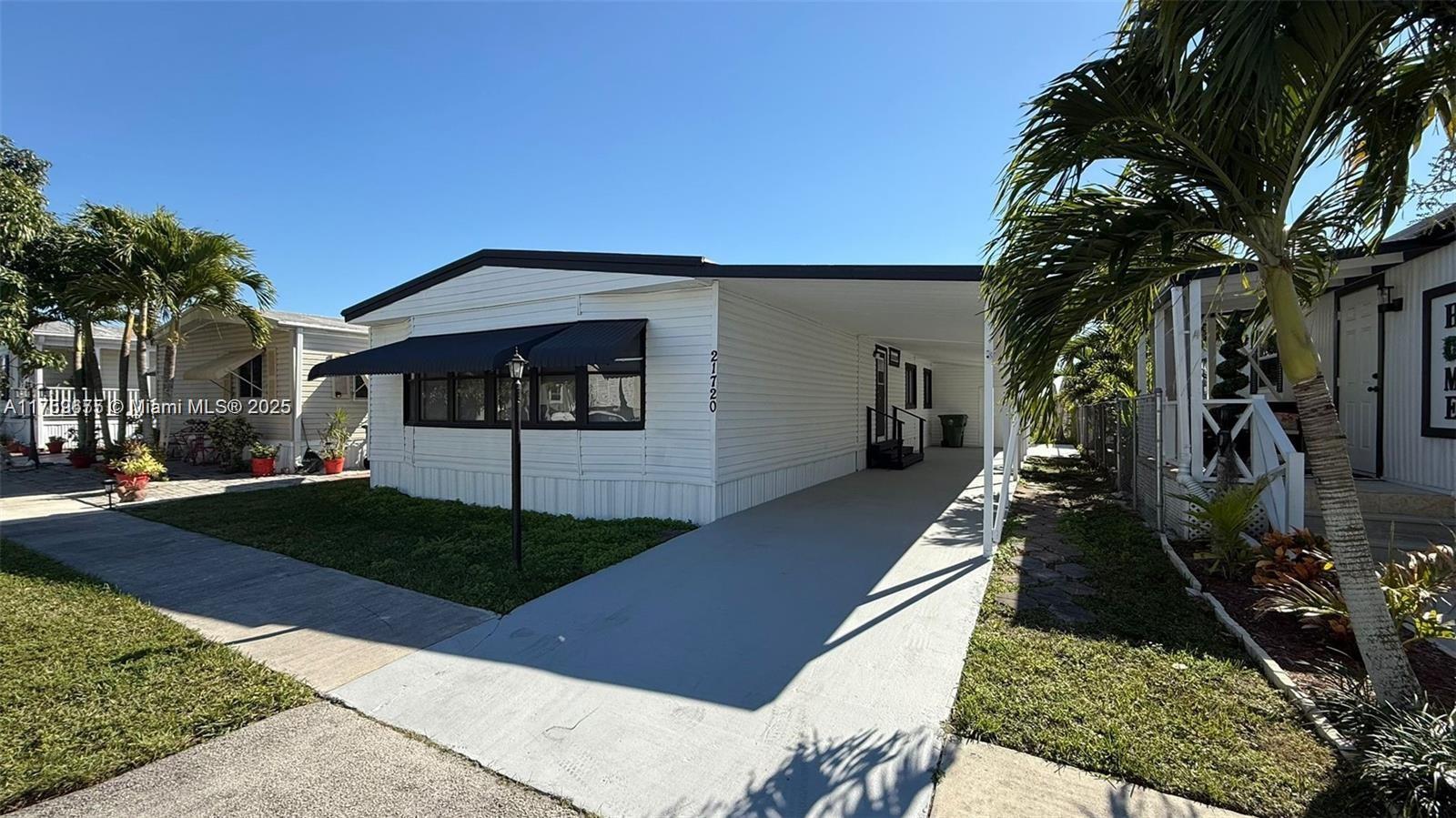 Property for Sale at 21720 Nw 3rd St, Pembroke Pines, Miami-Dade County, Florida - Bedrooms: 3 
Bathrooms: 2  - $350,000